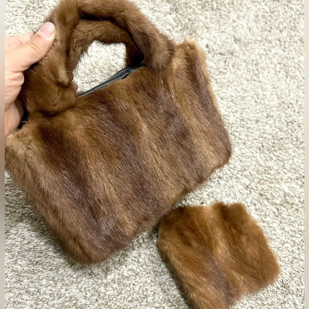 Handmade Real Muskrat Fur Top Handles Satchel With Mink Fur Flower Bag Charm